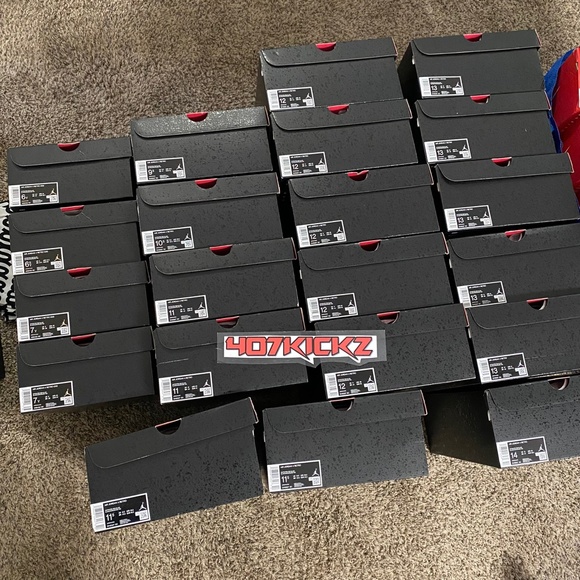 New Air Jordan 4 Retro 'Red Cement' Men's Shoes - Picture 4 of 15